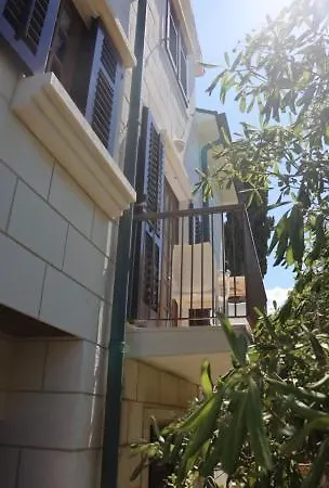 Apartmenthaus Punta **** Splitska Exterior foto